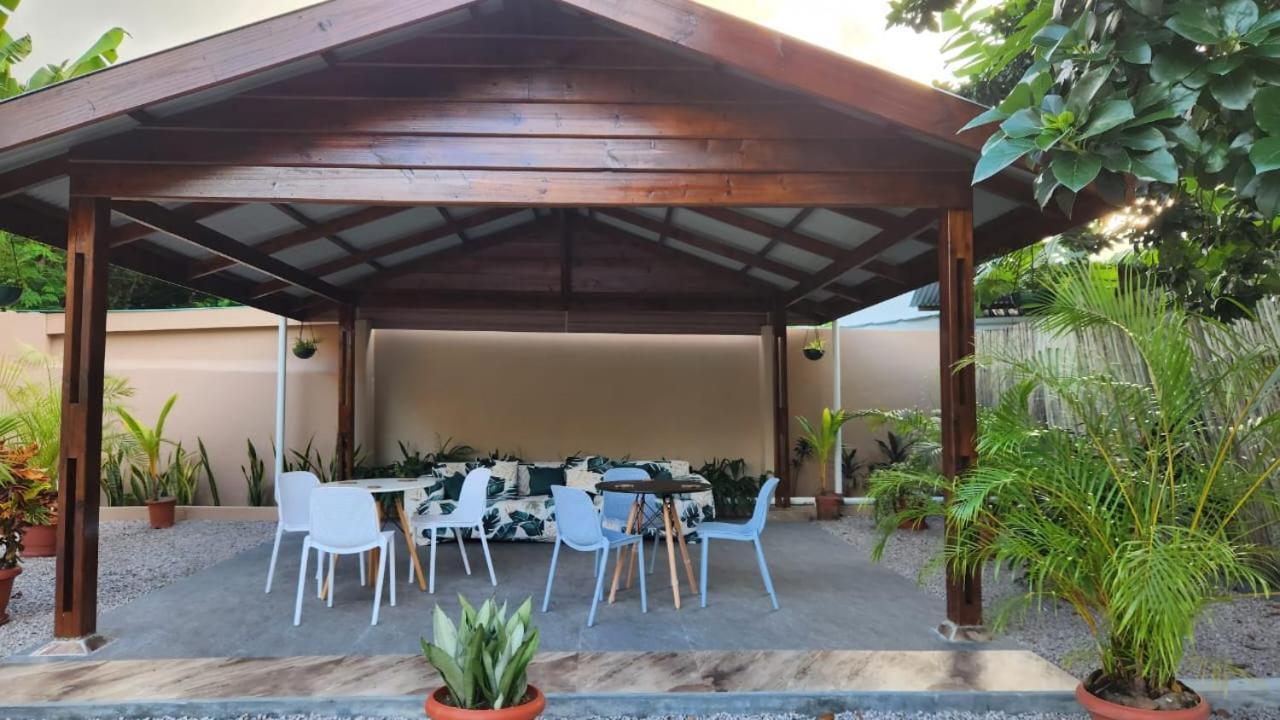 Green Self-Catering Apartment Beau Vallon  Exteriér fotografie